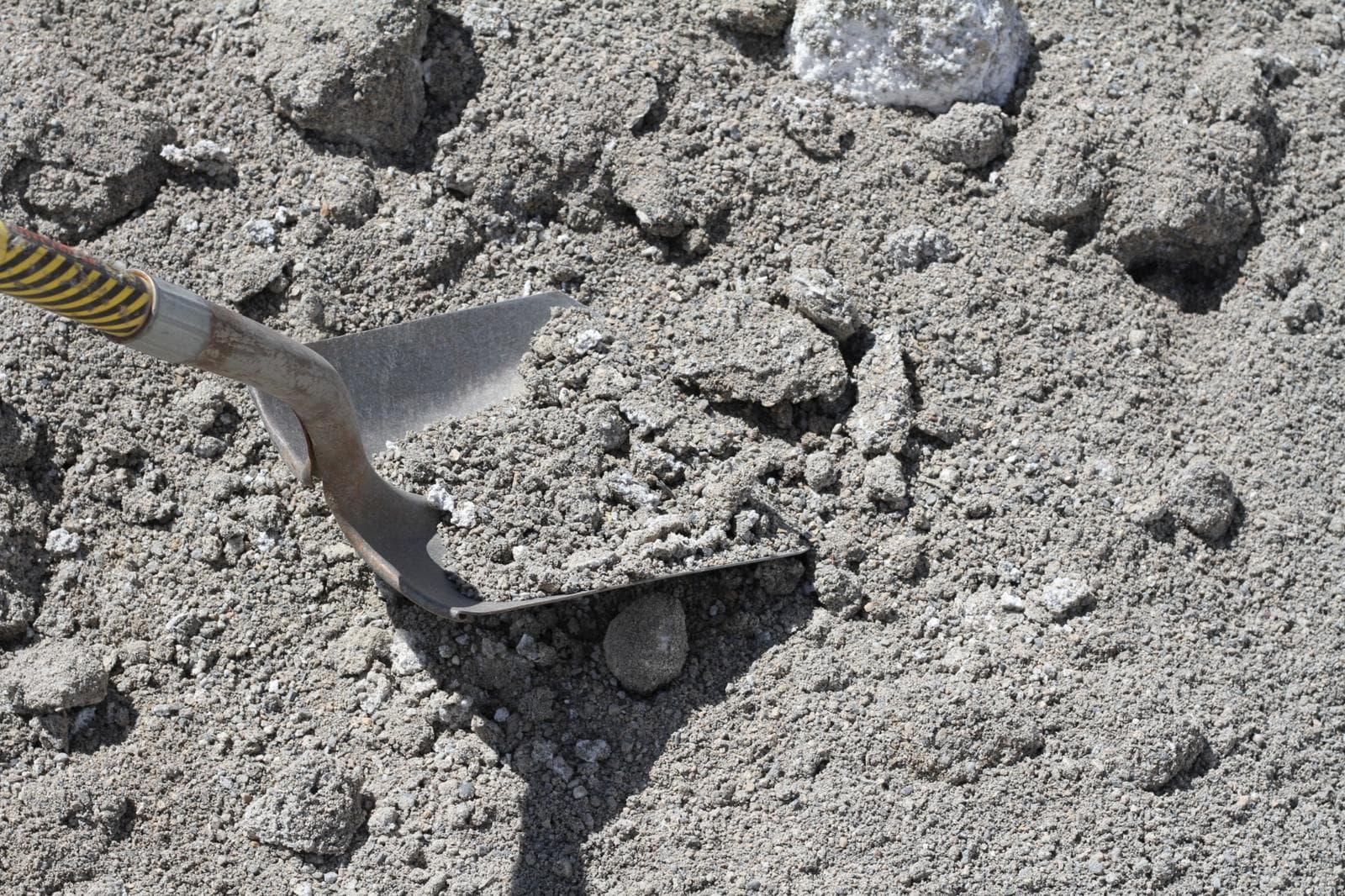 Salt Sand (Ice‑Control Mix) image 1